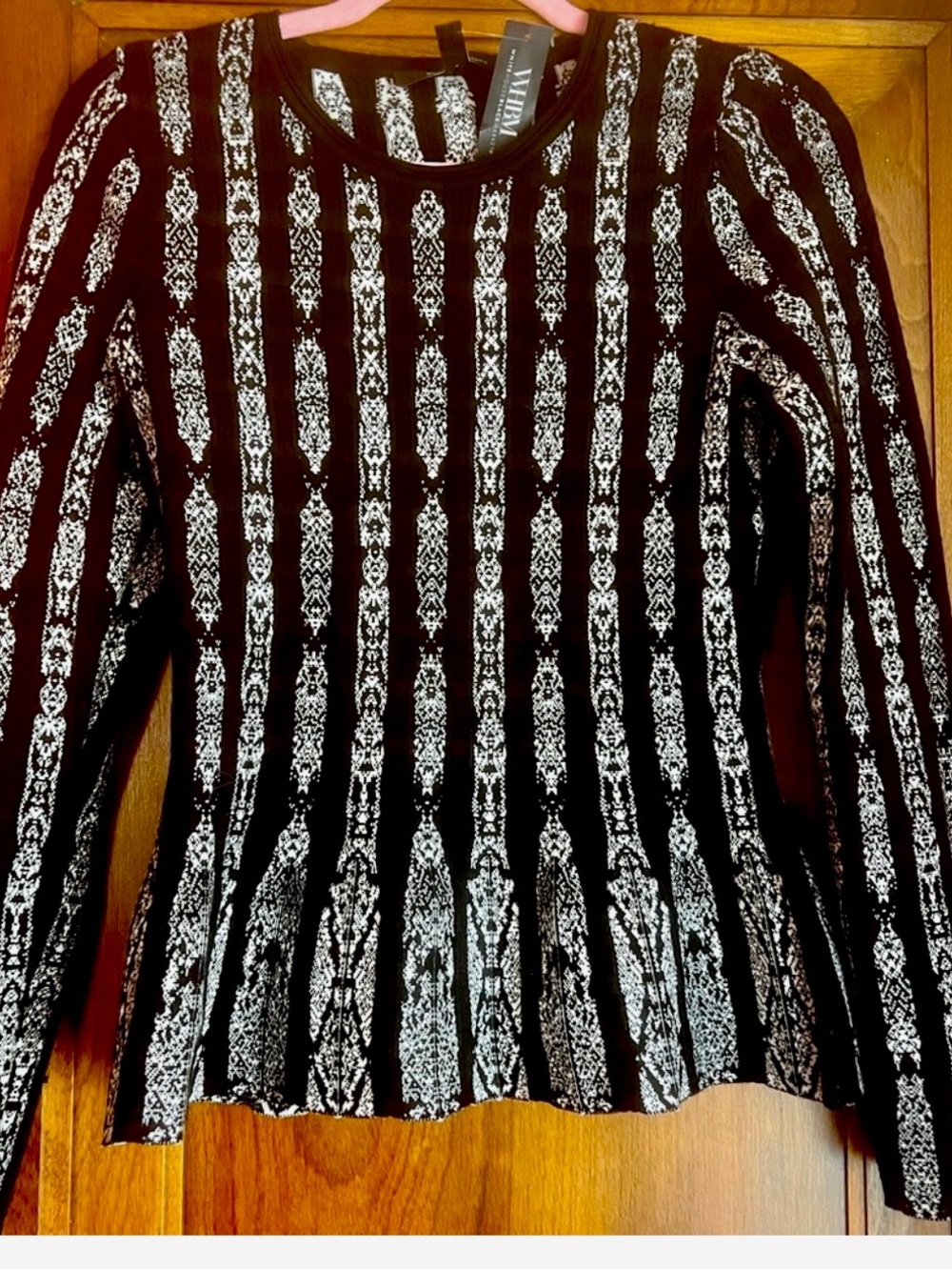 NWT White House Black Market Jacquard Sweater Small